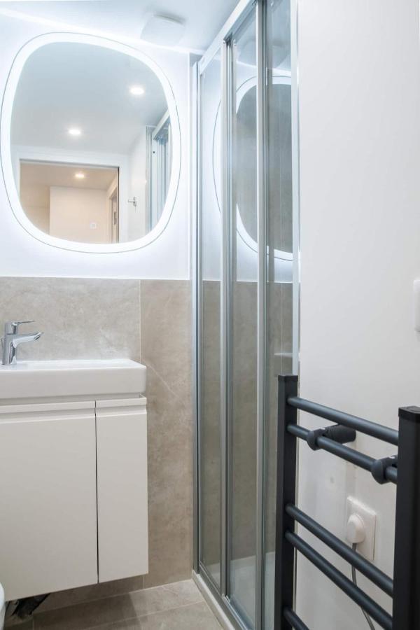 T2 A Paris Centre Smart Tv, Nespresso, Wifi Apartment Exterior photo